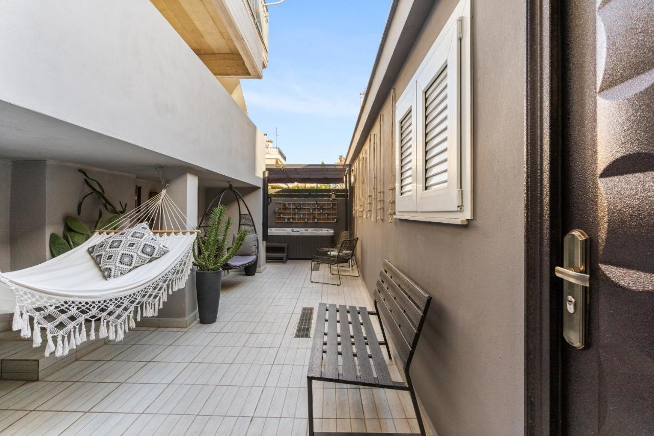 Luxe House In Glyfada With Spa Near Metro Station C8 Athens Exterior photo